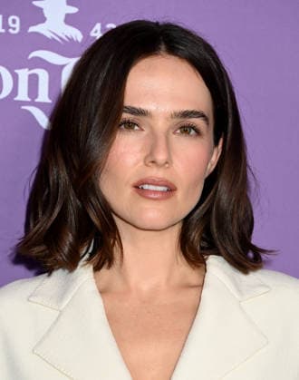 2026 BAFTA Tea Party Zoey Deutch arriving to t2026 BAFTA Tea Party held at the Four Seasons Hotel Los Angeles at Beverly Hills on January 10, 2026 in Los Angeles, Ca. Los Angeles Four Seasons Hotel Los Angeles a California USA Copyright: xTammiexArroyox xAFF-USA.comx