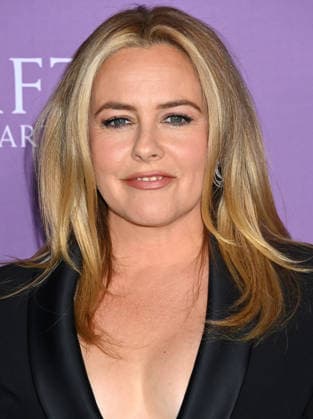 2026 BAFTA Tea Party Alicia Silverstone arriving to t2026 BAFTA Tea Party held at the Four Seasons Hotel Los Angeles at Beverly Hills on January 10, 2026 in Los Angeles, Ca. Los Angeles Four Seasons Hotel Los Angeles a California USA Copyright: xTammiexArroyox xAFF-USA.comx