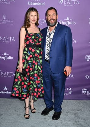 2026 BAFTA Tea Party Jackie Sandler and Adam Sandler arriving to t2026 BAFTA Tea Party held at the Four Seasons Hotel Los Angeles at Beverly Hills on January 10, 2026 in Los Angeles, Ca. Los Angeles Four Seasons Hotel Los Angeles a California USA Copyright: xTammiexArroyox xAFF-USA.comx