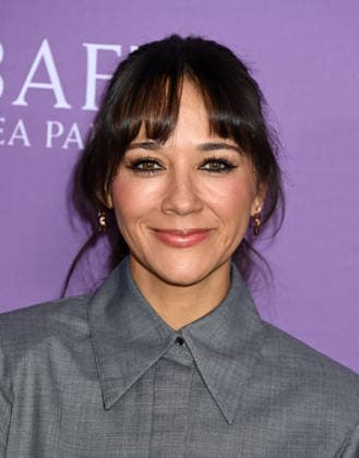 2026 BAFTA Tea Party Rashida Jones arriving to t2026 BAFTA Tea Party held at the Four Seasons Hotel Los Angeles at Beverly Hills on January 10, 2026 in Los Angeles, Ca. Los Angeles Four Seasons Hotel Los Angeles a California USA Copyright: xTammiexArroyox xAFF-USA.comx