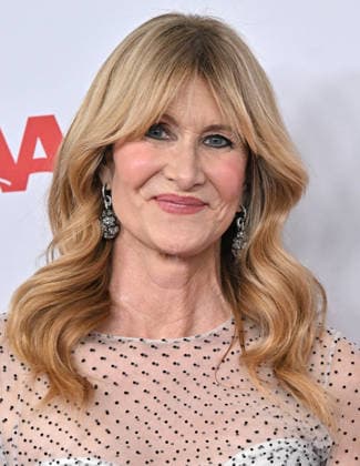 2026 Annual Movies for Grownups Awards with AARP Laura Dern arriving to the 2026 Annual Movies for Grownups Awards with AARP held at the Beverly Wilshire, A Four Seasons Hotel on January 10, 2026 in Beverly Hills Ca. Beverly Hills Beverly Wilshire, A Four Seasons Hotel California USA Copyright: xStarbuck xAFF-USA.COMx
