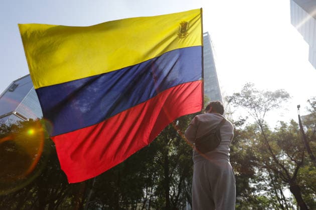 (260111) -- MEXICO CITY, Jan. 11, 2026 -- People attend a protest condemning U.S. attack on Venezuela in Mexico City, Mexico, Jan. 10, 2026. (Photo by Xinhua) MEXICO-MEXICO CITY-U.S.-VENEZUELA-PROTEST FranciscoxCanedo 