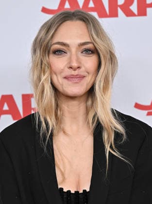2026 Annual Movies for Grownups Awards with AARP Amanda Seyfried arriving to the 2026 Annual Movies for Grownups Awards with AARP held at the Beverly Wilshire, A Four Seasons Hotel on January 10, 2026 in Beverly Hills Ca. Beverly Hills Beverly Wilshire, A Four Seasons California USA Copyright: xStarbuck xAFF-USA.COMx