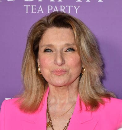 2026 BAFTA Tea Party - Arrivals Liz Larsen attends the 2026 BAFTA Tea Party at Four Seasons Hotel Los Angeles at Beverly Hills on January 10, 2026 in Los Angeles, California. Beverly Hills Four Seasons Beverly Hills California USA Copyright: ximageSPACEx