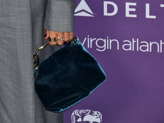 2026 BAFTA Tea Party - Arrivals Rashida Jones, Purse detail attends the 2026 BAFTA Tea Party at Four Seasons Hotel Los Angeles at Beverly Hills on January 10, 2026 in Los Angeles, California. Beverly Hills Four Seasons Beverly Hills California USA Copyright: ximageSPACEx