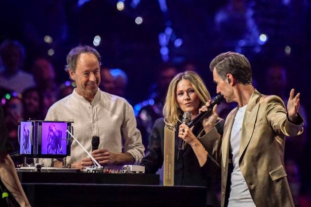 abb Frederic Braun Miniaturwunderland Florian Silbereisen presenter and Helene Fischer singer on stage at the ARD TV LIve show at the Schlagerchampions 2026 Das Grosse Fest der Besten on stage at the Velodrom on 10 01 2026 in Berlin Berlin Germany