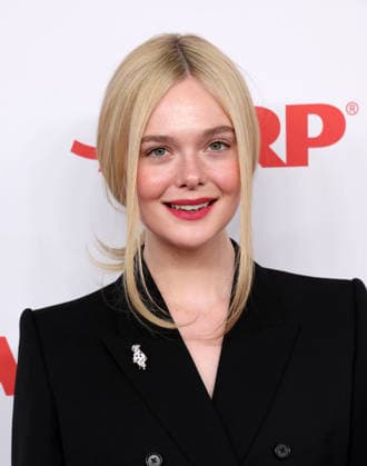 10 January 2026 - Beverly Hills, California - Elle Fanning. 2026 Annual Movies for Grownups Awards with AARP held at Beverly Wilshire, A Four Seasons Hotell in Beverly Hills. Beverly Hills USA - ZUMAa123 20260110_zaa_a123_184 Copyright: xADx