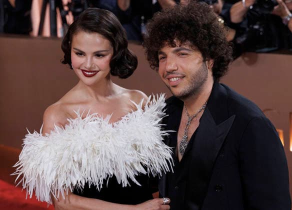 January 11, 2026, Beverly Hills, California, USA: Selena Gomez and Benny Blanco on the red carpet at the 83rd Annual Golden Globe Awards on Sunday, January 11, 2026, at the Beverly Hilton in Beverly Hills, California. BURT HARRIS BNS PI Beverly Hills USA - ZUMAp124 20260111_zaa_p124_119 Copyright: xBurtxHarrisx