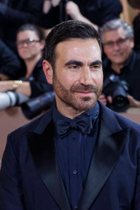 January 11, 2026, Beverly Hills, California, USA: Brett Goldstein on the red carpet at the 83rd Annual Golden Globe Awards on Sunday, January 11, 2026, at the Beverly Hilton in Beverly Hills, California. BURT HARRIS BNS PI Beverly Hills USA - ZUMAp124 20260111_zaa_p124_146 Copyright: xBurtxHarrisx