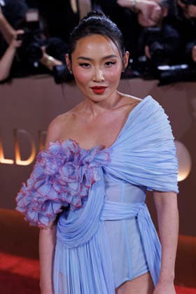 January 11, 2026, Beverly Hills, California, USA: Li Jun Li on the red carpet at the 83rd Annual Golden Globe Awards on Sunday, January 11, 2026, at the Beverly Hilton in Beverly Hills, California. BURT HARRIS BNS PI Beverly Hills USA - ZUMAp124 20260111_zaa_p124_151 Copyright: xBurtxHarrisx