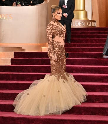 83rd Annual Golden Globes - Arrivals Jennifer Lopez arriving at the 83rd Annual Golden Globes held at the Beverly Hilton Hotel on January 11, 2026 in Beverly Hills, CA. Beverly Hills Beverly Hilton Hotel California USA Copyright: xOConnor-Arroyox xAFF-USA.comx