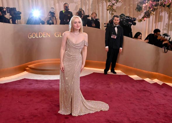 Dakota Fanning attends the 83rd annual Golden Globe Awards at the Beverly Hilton Hotel in Beverly Hills, California on Sunday, January 11, 2026.  LAP20260111398 JIMxRUYMEN