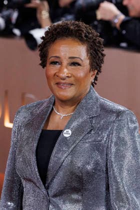 January 11, 2026, Beverly Hills, California, USA: Wanda Sykes on the red carpet at the 83rd Annual Golden Globe Awards on Sunday, January 11, 2026, at the Beverly Hilton in Beverly Hills, California. BURT HARRIS BNS PI Beverly Hills USA - ZUMAp124 20260111_zaa_p124_255 Copyright: xBurtxHarrisx