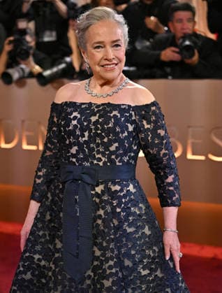 Kathy Bates attends the 83rd annual Golden Globe Awards at the Beverly Hilton Hotel in Beverly Hills, California on Sunday, January 11, 2026.  LAP20260111487 CHRISxCHEW