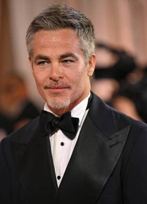 Chris Pine attends the 83rd annual Golden Globe Awards at the Beverly Hilton Hotel in Beverly Hills, California on Sunday, January 11, 2026.  LAP20260111448 CHRISxCHEW