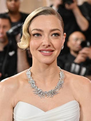 83rd Annual Golden Globes - Arrivals Amanda Seyfried arriving at the 83rd Annual Golden Globes held at the Beverly Hilton Hotel on January 11, 2026 in Beverly Hills, CA. Beverly Hills Beverly Hilton Hotel California USA Copyright: xOConnor-Arroyox xAFF-USA.comx