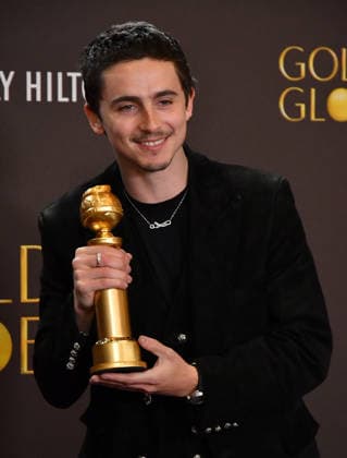 83rd Annual Golden Globe Awards - Press Room TimothÃ e Chalamet poses with the the Golden Globe award for best actor in a musical or comedy the 83rd annual Golden Globe Awards at The Beverly Hilton on January 11, 2026 in Beverly Hills, California. Beverly Hills Beverly Hilton California USA Copyright: ximageSPACEx