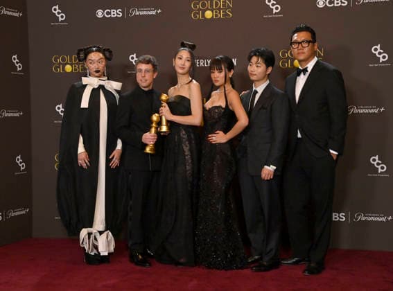 Audrey Nuna, Mark Sonnenblick. EJAE, Rei Ami, Yuhan and 24 appear backstage after winning the award for Best Original Song - Motion Picture award for Golden from KPop Demon Hunters during the 83rd annual Golden Globe Awards at the Beverly Hilton in Beverly Hills, California on Sunday, January 11, 2026.  LAP20260111705 JIMxRUYMEN