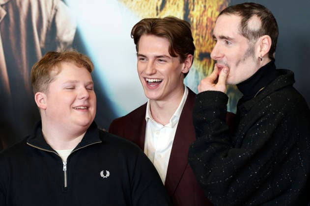Julius Weckauf, Nevio Wendt and Tim Dünschede at the premiere of the movie Die drei Toteninsel at Mathäser Filmpalast Munich, 11 01 2026 Foto:xN.xKolinzx xFuturexImagex fragezeichen_6146