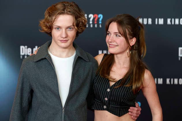 Levi Brandl and Momo Beier at the premiere of the movie Die drei Toteninsel at Mathäser Filmpalast Munich, 11 01 2026 Foto:xN.xKolinzx xFuturexImagex fragezeichen_6180