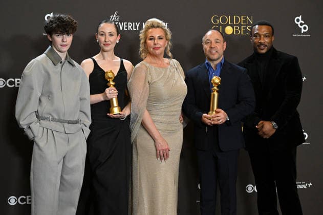 83rd Annual Golden Globes - Press Room Owen Cooper, Erin Doherty, Hannah Walters, Stephen Graham and Ashley Walters in the press room at the 83rd Golden Globe Awards at the Beverly Hilton Hotel on January 11, 2025 in Beverly Hills, CA. Beverly Hills Beverly Hilton Hotel California USA Copyright: xLISAxOConnor AFF-USA.comx