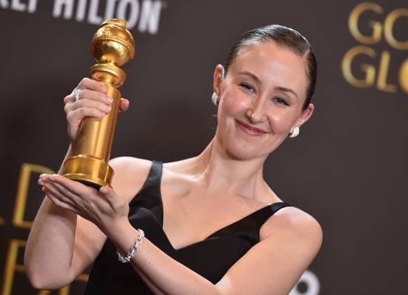 83rd Annual Golden Globes - Press Room Erin Doherty in the press room at the 83rd Golden Globe Awards at the Beverly Hilton Hotel on January 11, 2025 in Beverly Hills, CA. Beverly Hills Beverly Hilton Hotel California USA Copyright: xLISAxOConnor AFF-USA.comx