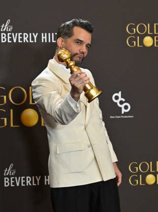 83rd Annual Golden Globes - Press Room Wagner Moura in the press room at the 83rd Golden Globe Awards at the Beverly Hilton Hotel on January 11, 2025 in Beverly Hills, CA. Beverly Hills Beverly Hilton Hotel California USA Copyright: xLISAxOConnor AFF-USA.comx