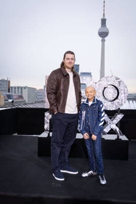 Photocall A KNIGHT OF THE SEVEN KINGDOMS Peter Claffey Dunk Dexter Sol Ansell Egg Photocall A KNIGHT OF THE SEVEN KINGDOMS on the roof of the Humboldt Forum in Berlin Date 12 01 2026 Copyright: xEventpressxFuhrx
