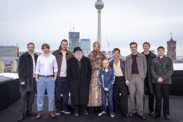 Photocall A KNIGHT OF THE SEVEN KINGDOMS George R R Martin Writer Executive Producer ra Parker Co Creator Showrunner Executive Producer Peter Claffey Dunk Dexter Sol Ansell Egg Sam Spruell Maekar Targaryen Finn Bennett Aerion Targaryen Bertie Carvel Copyright: xEventpressxFuhrx