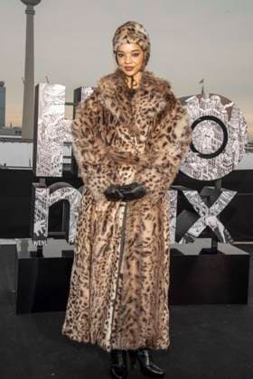 abb Tanzyn Crawford wears fur coat and cap at the photo call for the launch of HBO Max A Knight of the Seven Kingdoms of the US fantasy series my munus degrees on the wintry roof terrace of the Humboldt Forum Berlin on 12 01 2026 Berlin Germany
