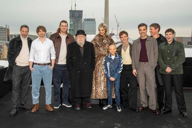 abb Bertie Carvel, Ira Parker, Peter Claffey, George R R Martin,Tanzyn Crawford Dexter Sol Ansell, Finn Bennett, Daniel Ings, Sam Spruell and Shaun Thomas at the photocall for the launch of HBO Max A Knight of the Seven Kingdoms the US American fantasy series my munus degrees on the wintry roof terrace of the Humboldt Forum Berlin on 12 01 2026 Berlin Germany