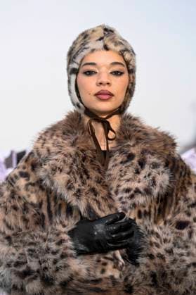 abb Tanzyn Crawford wears fur coat and cap at the photo call for the launch of HBO Max A Knight of the Seven Kingdoms of the US fantasy series my munus degrees on the wintry roof terrace of the Humboldt Forum Berlin on 12 01 2026 Berlin Germany