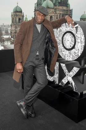 abb Steve Toussaint at the photocall for the launch of HBO Max A Knight of the Seven Kingdoms of the US fantasy series mein munus Graden on the wintry roof terrace of the Humboldt Forum Berlin on 12 01 2026 Berlin Germany