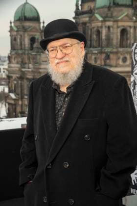 abb George R R Martin at the photo call for the launch of HBO Max A Knight of the Seven Kingdoms of the US American fantasy series my munus grades on the wintry roof terrace of the Humboldt Forum Berlin on 12 01 2026 Berlin Germany