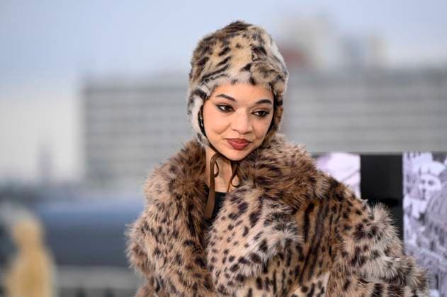 abb Tanzyn Crawford wears fur coat and cap at the photo call for the launch of HBO Max A Knight of the Seven Kingdoms of the US fantasy series my munus degrees on the wintry roof terrace of the Humboldt Forum Berlin on 12 01 2026 Berlin Germany