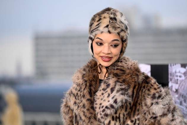 abb Tanzyn Crawford wears fur coat and cap at the photo call for the launch of HBO Max A Knight of the Seven Kingdoms of the US fantasy series my munus degrees on the wintry roof terrace of the Humboldt Forum Berlin on 12 01 2026 Berlin Germany
