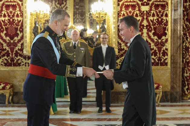 The King receives the Letters of Credence of the new ambassadors King Felipe VI i receives the Letters of Credence of the Ambassador of Hungary, Pál György Habsburg Lothringen d , at the Royal Palace in Madrid, on January 12, 2026, in Madrid Spain The King receives today the Letters of Credence of the new ambassadors of Finland, El Salvador, India, United Arab Emirates, Lebanon, Ukraine and Hungary 12 JANUARY 2026 ROYAL HOUSE AMBASSADORS CREDENTIAL LETTERS Alejandro Martínez Vé Madrid Madrid Madrid Spain Copyright: xAlejandroxMartinezxVÃ lezx 7212849