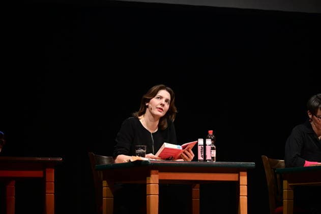 Peggy Mädler at the staged reading of her book Drei ostdeutsche Frauen betrinken sich und gründen den idealen Staat at the New Years reception Gleichstellung unverhandelbar of the Friedrich Ebert Stiftung Sachsen at the Gerhart Hauptmann Theater Görlitz Görlitz, 11 01 2026 Copyright: xMatthiasxWehnertx