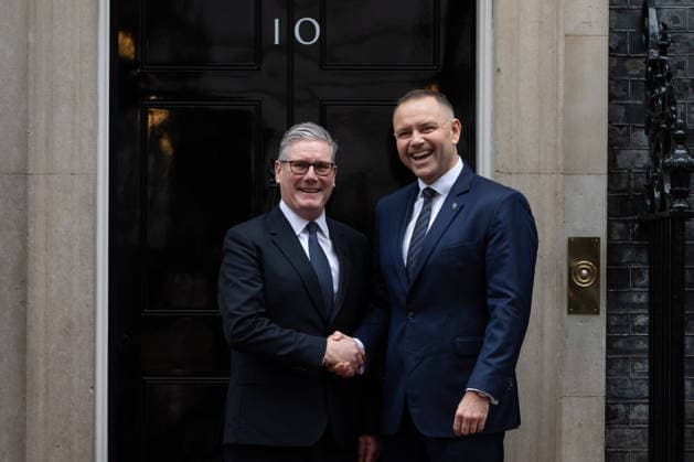 January 13, 2026, London, England, United Kingdom: Polish President KAROL NAWROCKI (R) is welcomed by UK Prime Minister KEIR STARMER (L) outside 10 Downing Street in London ahead of official talks during NawrockiÃ¢â‚¬â ¢s working visit to the United Kingdom. London United Kingdom - ZUMAk172 20260113_zip_k172_018 Copyright: xThomasxKrychx