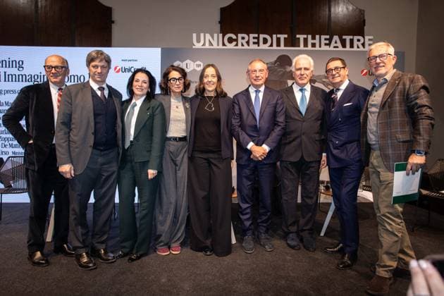 Florence. Inauguration of Pitti Immagine 109 Fashion, Economy. Pictured from left: Raffaello Napoleone, Matteo Zoppas, Antonella Mansi, Annalisa Reni, Sara Funaro, Adolfo Urso, Eugenio Giani, Antonio De Matteis, Luca Sburlati. Giuseppe Cabras New Press Photo  Copyright: x xipa-agency.netx xNewxPressxPhotox IPA_Agency_IPA70014225