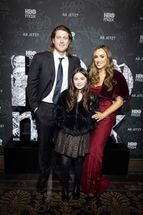 Party A KNIGHT OF THE SEVEN KINGDOMS Peter Claffey Dunk with wife and daughter Premiere party of A KNIGHT OF THE SEVEN KINGDOMS at the Gropius Bau in Berlin Date 13 01 2026 Copyright: xEventpressxFuhrx