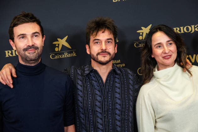 The 40th Goya Awards in Madrid, Spain - 13 Jan 2026 Álex Lafuente, Guillermo Galoe and Marisa Fernández Armenteros, produceres of the film Ciduad sin sueno , attend the photocall of the nominees for the 40th Goya Awards, Madrid. Madrid Spain Copyright: xMarcoxBaradax xSOPAxImagesx MBARADA_0015