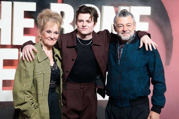 January 13, 2026, London, United Kingdom: Lorraine Ashbourne, Louis Ashbourne Serkis and Andy Serkis attend the 28 Years Later: The Bone Temple World Premiere at BFI IMAX Waterloo London United Kingdom - ZUMAs197 20260113_aaa_s197_548 Copyright: xLounisxTiarx