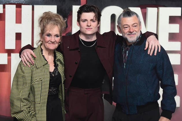Lorraine Ashbourne, Louis Ashbourne Serkis and Andy Serkis at the world premiere of the feature film 28 Years Later The Bone Temple at BFI IMAX London, 13 01 2026 Foto:xS.xVasx xFuturexImagex temple_6279