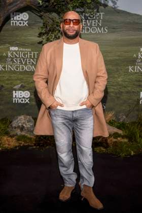 abb Veysel as a guest on the black carpet at the world premiere of HBO Max A Knight of the Seven Kingdoms, the US fantasy series at the Zoo Palaast on 13 01 2025 in Berlin Berlin Germany
