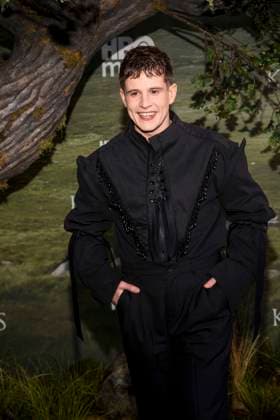abb Shaun Thomas as guest on the black carpet at the world premiere of HBO Max A Knight of the Seven Kingdoms of the US fantasy series at Zoo Palaast on 13 01 2025 in Berlin Berlin Germany