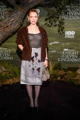 abb Karoline Herfurth as a guest on the black carpet at the world premiere of HBO Max A Knight of the Seven Kingdoms of the US fantasy series at Zoo Palaast on 13 01 2025 in Berlin Berlin Germany