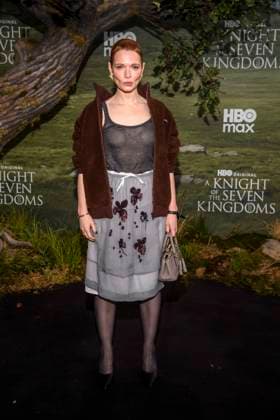 abb Karoline Herfurth as a guest on the black carpet at the world premiere of HBO Max A Knight of the Seven Kingdoms of the US fantasy series at Zoo Palaast on 13 01 2025 in Berlin Berlin Germany