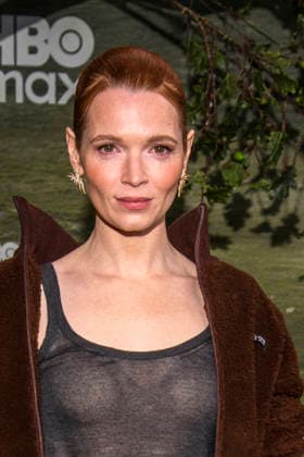abb Karoline Herfurth as a guest on the black carpet at the world premiere of HBO Max A Knight of the Seven Kingdoms of the US fantasy series at Zoo Palaast on 13 01 2025 in Berlin Berlin Germany