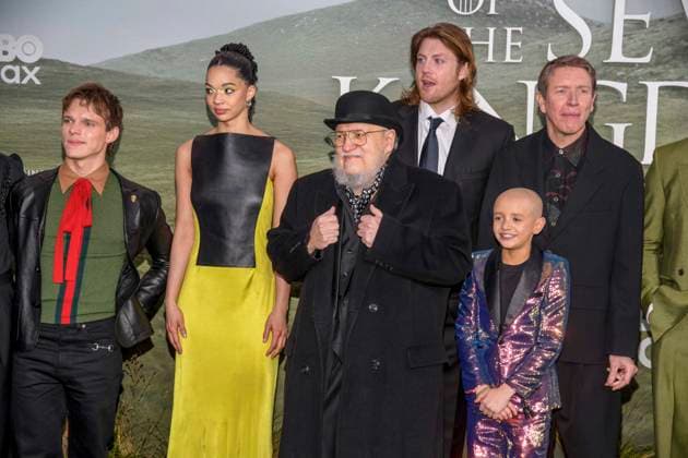 abb Finn Bennett, Myha la, George R R Martin, Peter Claffey and Dexter Sol Ansell as guests on the black carpet at the world premiere of the US fantasy series HBO Max A Knight of the Seven Kingdoms at Zoo Palaast on 13 01 2025 in Berlin Berlin Germany